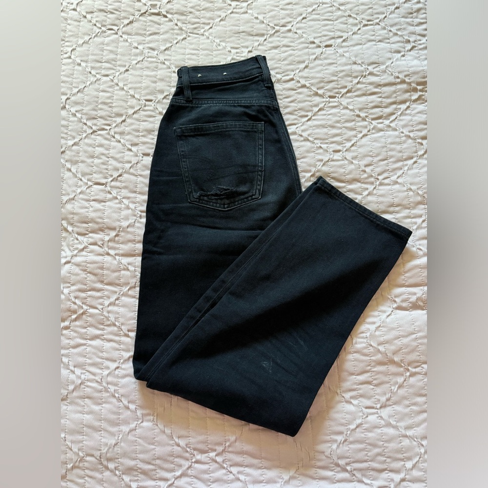 American Eagle Outfitters Black Straight Leg Jeans.
